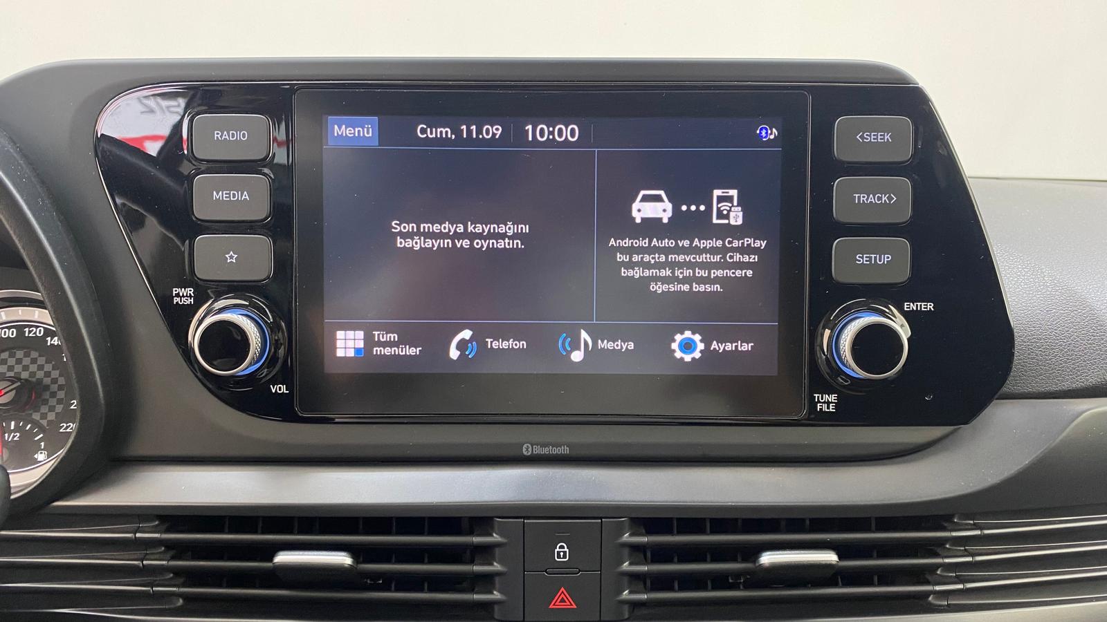 HYUNDAI BAYON 10